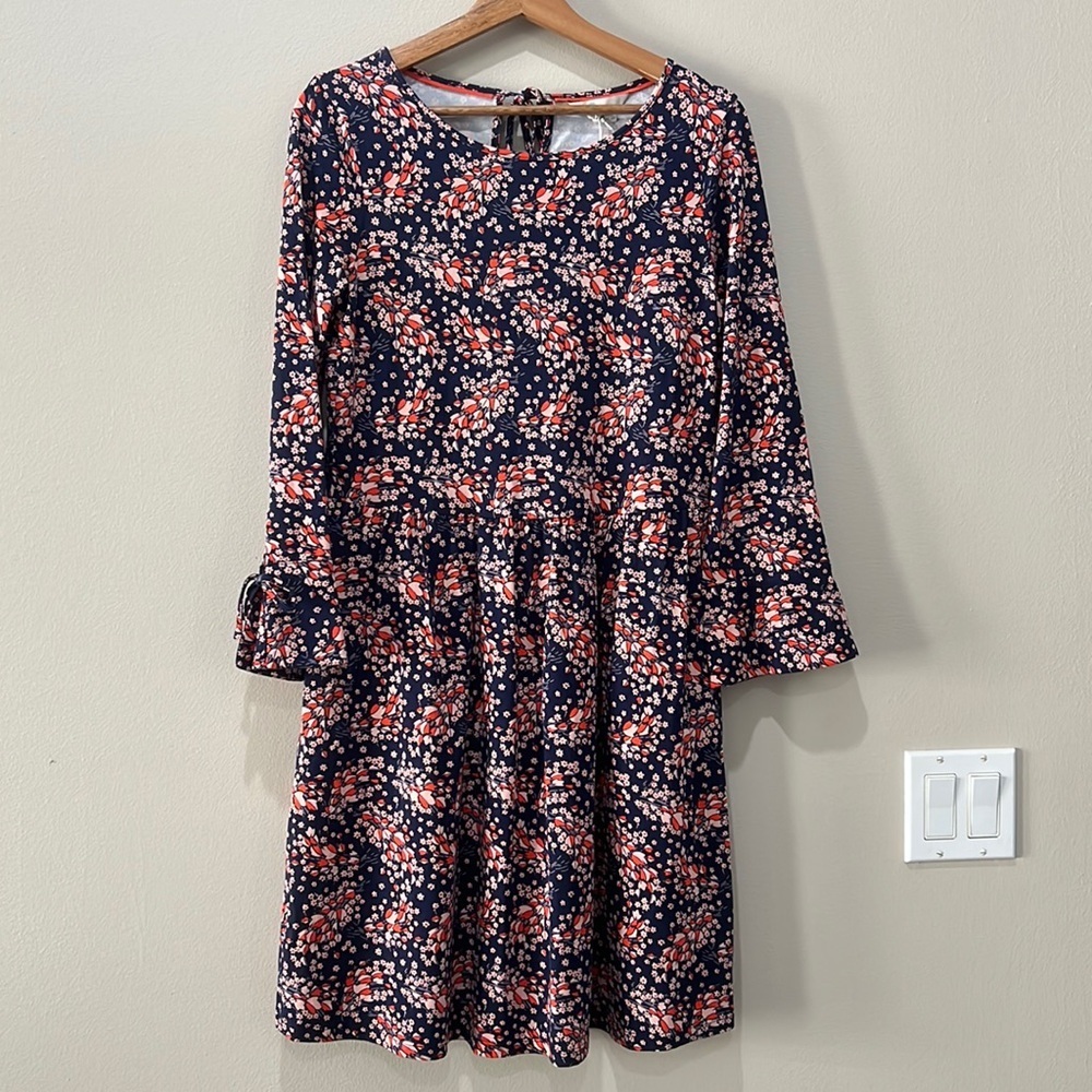 Boden Women’s Posie Jersey Dress in size 4R Dark Florals Teachercore Fall
